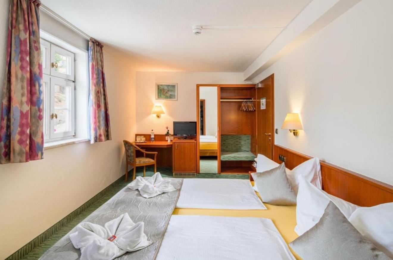 Domschatz 3*