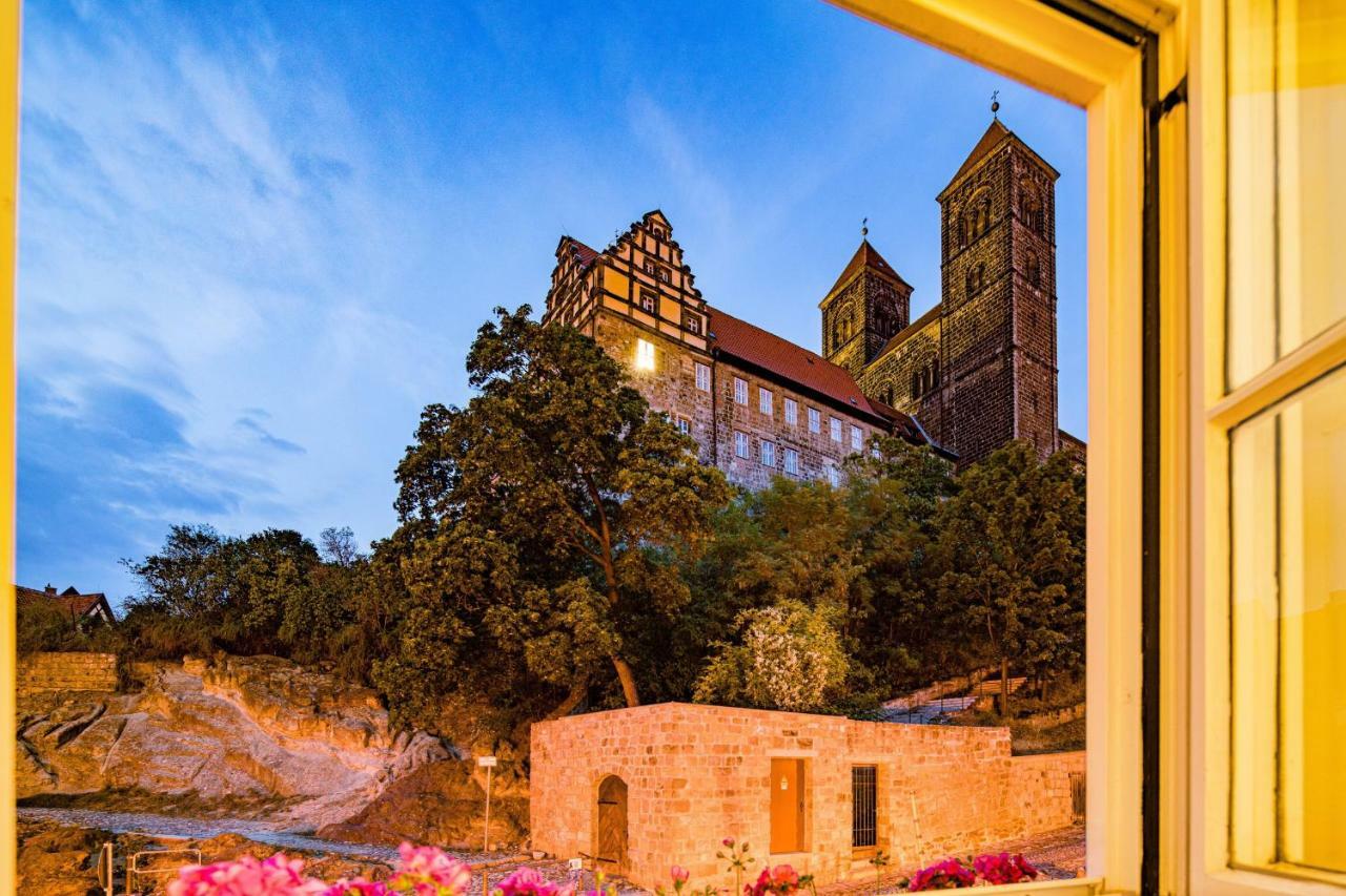 Hotel Domschatz 3*